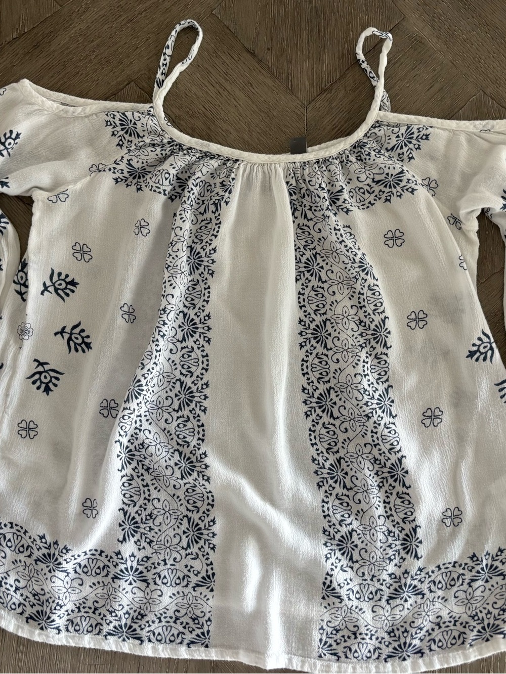 Soho  New York & Company White Camisole with Navy Floral Border Print